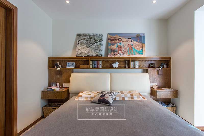 主臥裝修實(shí)景圖