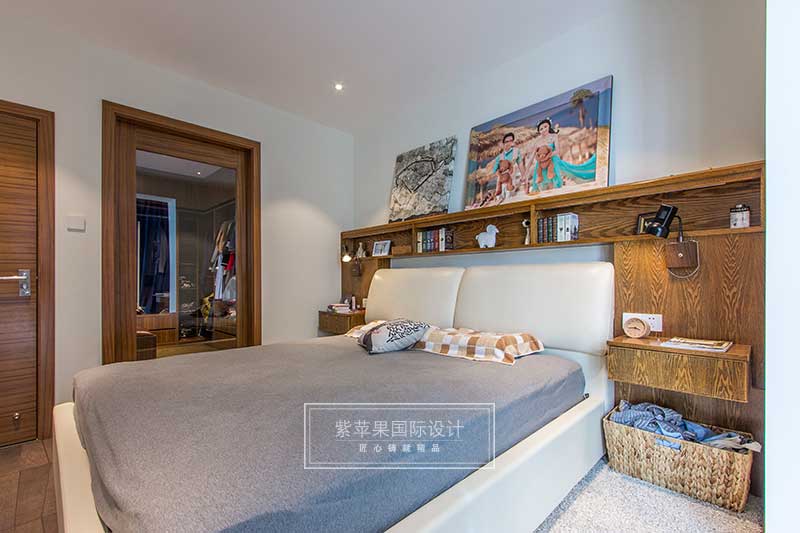 主臥裝修實(shí)景圖