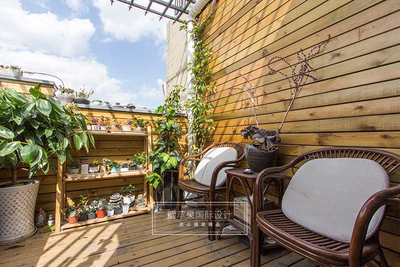陽臺(tái)花園裝修實(shí)景圖