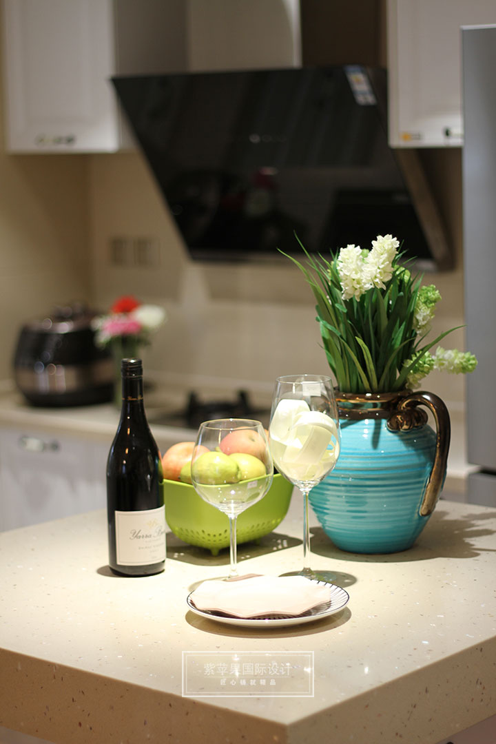 餐廳廚房裝修實景