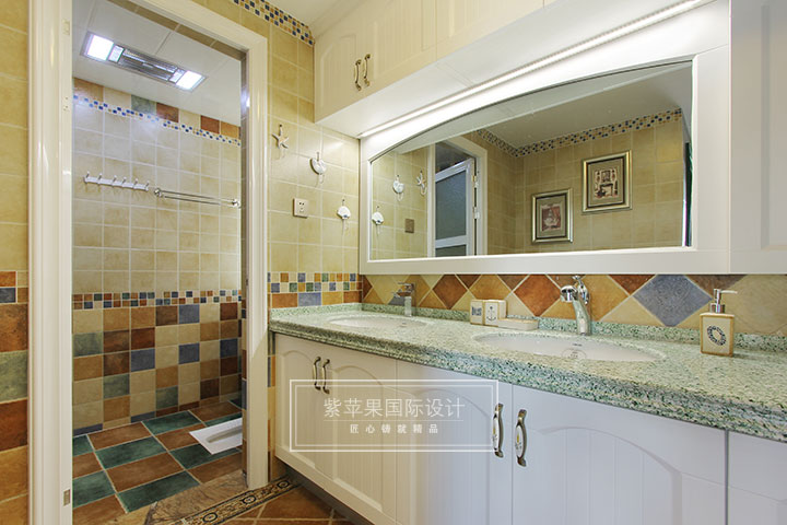 衛(wèi)生間裝修實景圖