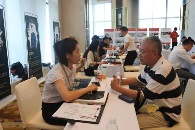 無錫紫蘋果裝飾