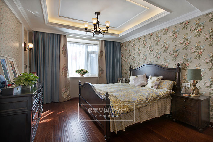 簡美臥室裝修實(shí)景