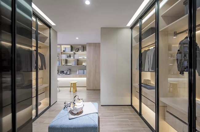 無錫紫蘋果裝飾 富力十號(hào)