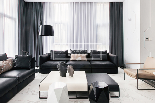 現(xiàn)代 現(xiàn)代